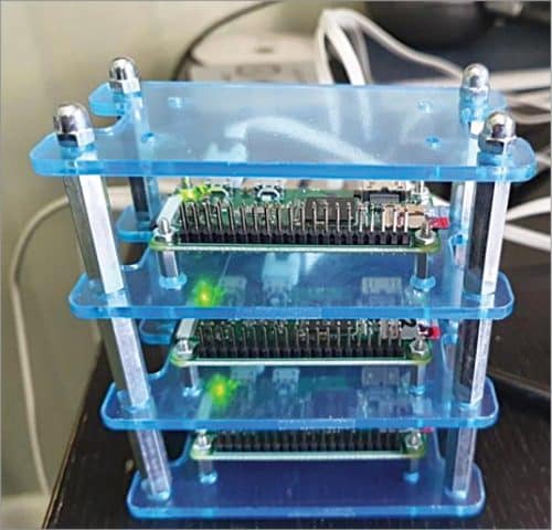 作者提出的机架式树莓Pi Zero W多节点解决方案
